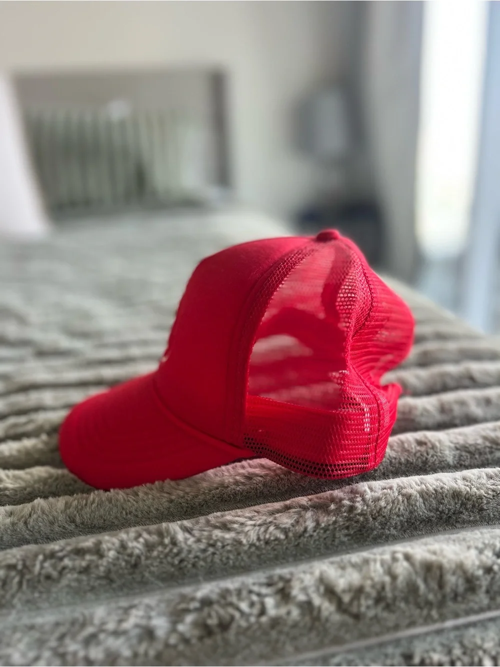 Smiley Face Women's Red Fun Trucker Hat